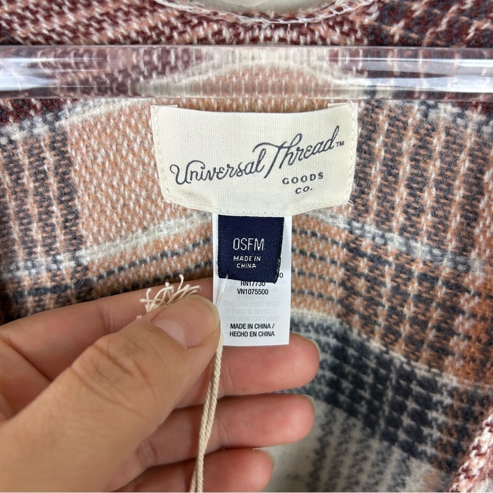 NWT Universal Thread Ruana poncho - Picture 8 of 13
